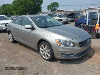 2016 Volvo S60 T5 Premier с VIN YV1612TK4G1394049, выставлен на аукционе IAAI как лот 42491627 с пробегом 80 954 миль миль и . История ставок и продаж доступна на DreamBid. Изображение 1.