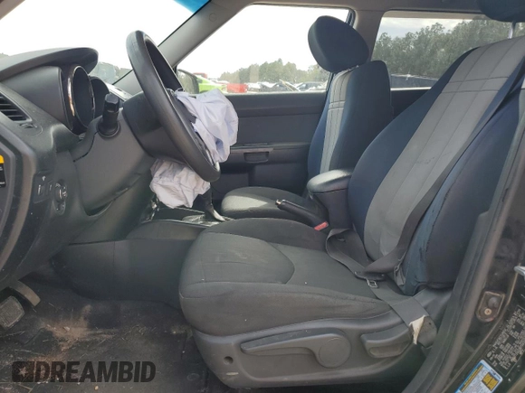 2011 Kia Soul + with VIN KNDJT2A22B7345581, listed as a Copart auction lot 47206035 with 0 mi miles and Salvage Title. Bid and sale history available at carsss.com. Image 7.