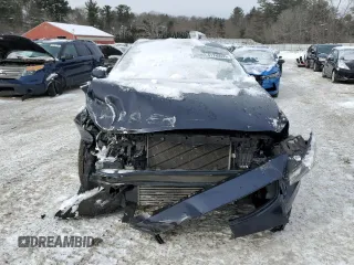 2017 Volvo V60 Premier with VIN YV140MEK7H1368100, listed as a Copart auction lot 41740035 with 62,146 mi miles and Salvage Title. Bid and sale history available at carsss.com. Image 5.