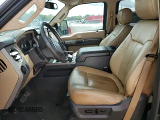 2013 Ford F-350 XL с VIN 1FT8W3DT3DEA29248, выставлен на аукционе Copart как лот 72631574 с пробегом 203 336 миль миль и Списание • Salvage title. История ставок и продаж доступна на DreamBid. Изображение 7.