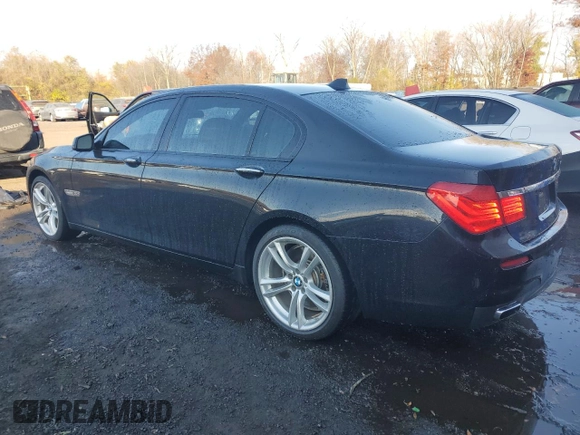 2011 BMW 7 Series 750Li xDrive with VIN WBAKC8C55BC434418, listed as a Copart auction lot 77957584 with 87,595 mi miles and Salvage title. Bid and sale history available at DreamBid. Image 2.