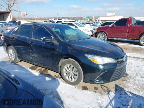 2015 Toyota Camry XLE с VIN 4T4BF1FK9FR499535, выставлен на аукционе IAAI как лот 41353022 с пробегом 94 610 миль миль и . История ставок и продаж доступна на DreamBid. Изображение 1.