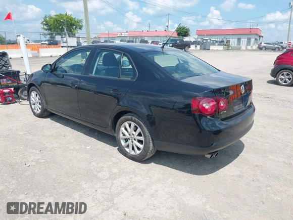 2010 Volkswagen Jetta SEL with VIN 3VWRX7AJ5AM098246, listed as a IAAI auction lot 42797172 with 160,972 mi miles and . Bid and sale history available at DreamBid. Image 3.
