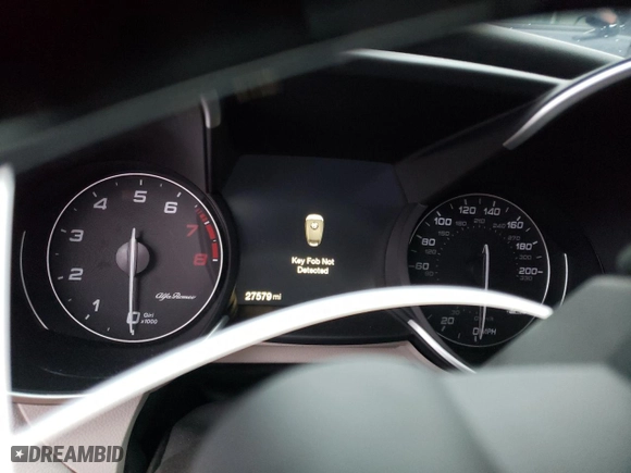 2018 Alfa Romeo Giulia Quadrifoglio with VIN ZARFAEAV4J7571567, listed as a Copart auction lot 81815233 with 27,579 mi miles. Bid and sale history available at carsss.com. Image 9.
