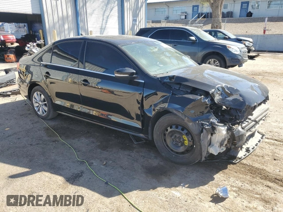 2015 Volkswagen Jetta SE z VIN 3VWD07AJ4FM282387, wystawiony jako Copart lot #48435015 z przebiegiem 177 857 mil mil oraz Szkoda całkowita • Salvage title. Historia ofert i sprzedaży dostępna na DreamBid. Obrazek 4.
