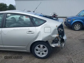 2005 Toyota Prius with VIN JTDKB20U550127318, listed as a IAAI auction lot 41852114 with 130,000 mi miles and . Bid and sale history available at DreamBid. Image 6.