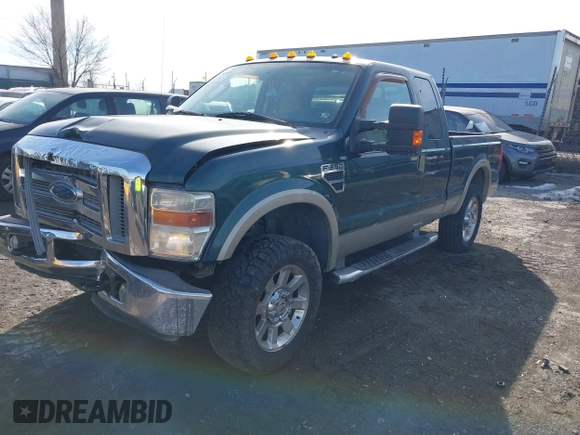 2008 Ford Super Duty F-250 SRW XL with VIN 1FTSX21528EA95945, listed as a IAAI auction lot 41460487 with 200,779 mi miles. Bid and sale history available at carsss.com. Image 2.