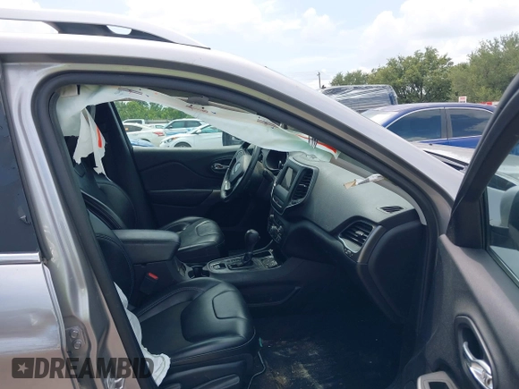 2019 Jeep Cherokee Altitude with VIN 1C4PJLLB5KD151339, listed as a IAAI auction lot 42755601 with 92,878 mi miles and . Bid and sale history available at DreamBid. Image 5.