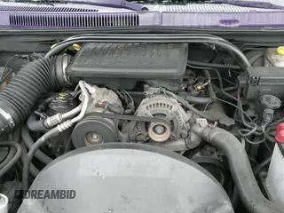 2005 Jeep Grand Cherokee Laredo с VIN 1J4GR48KX5C523320, выставлен на аукционе IAAI как лот 43445021 с пробегом 137 259 миль миль и . История ставок и продаж доступна на DreamBid. Изображение 12.