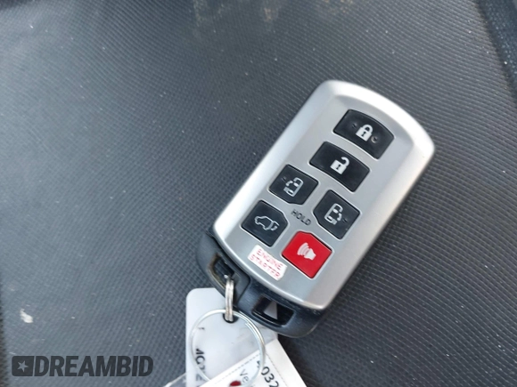 2017 Toyota Sienna XLE with VIN 5TDDZ3DC9HS183372, listed as a IAAI auction lot 42440209 with 112,199 mi miles and . Bid and sale history available at DreamBid. Image 11.