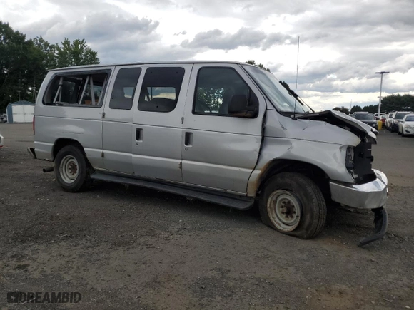 2009 Ford Econoline Wagon XL with VIN 1FBNE31L79DA56223, listed as a Copart auction lot 65554344 with 260,919 mi miles and Salvage Title. Bid and sale history available at carsss.com. Image 4.