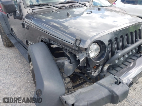 2018 Jeep Wrangler Unlimited Sport S z VIN 1C4HJWDG2JL930461, wystawiony jako IAAI lot #42042644 z przebiegiem 136 530 mil mil oraz . Historia ofert i sprzedaży dostępna na DreamBid. Obrazek 17.