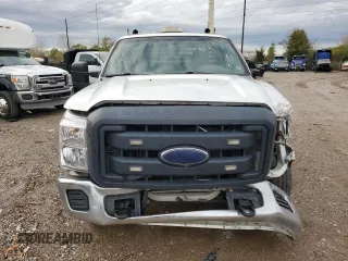 2013 Ford F-250 XL with VIN 1FTBF2A65DEA63805, listed as a Copart auction lot 63109464 with 199,691 mi miles and Salvage Title. Bid and sale history available at DreamBid. Image 5.