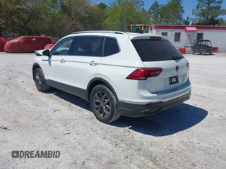 2024 Volkswagen Tiguan SE with VIN 3VVNB7AX2RM022579, listed as a IAAI auction lot 41819850 with 8,651 mi miles and . Bid and sale history available at DreamBid. Image 3.