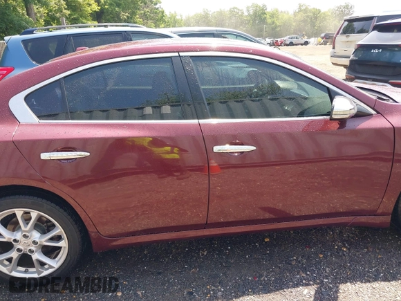 2013 Nissan Maxima S с VIN 1N4AA5AP6DC826890, выставлен на аукционе IAAI как лот 42284903 с пробегом 151 284 миль миль и . История ставок и продаж доступна на DreamBid. Изображение 13.