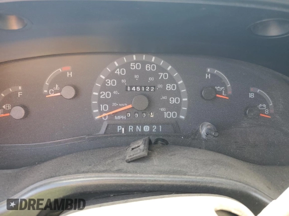 2001 Ford Econoline Wagon XL z VIN 1FBSS31S31HB25585, wystawiony jako Copart lot #46612994 z przebiegiem 145 122 mil mil oraz Nie do naprawy. Historia ofert i sprzedaży dostępna na DreamBid. Obrazek 9.