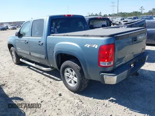2010 GMC Sierra 1500 SLE z VIN 3GTRKVE31AG275827, wystawiony jako IAAI lot #41663348 z przebiegiem 171 539 mil mil oraz . Historia ofert i sprzedaży dostępna na DreamBid. Obrazek 3.
