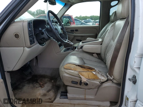 2005 Chevrolet Tahoe Z71 with VIN 1GNEK13T35R242304, listed as a Copart auction lot 73241924 with 198,053 mi miles and Clean Title. Bid and sale history available at carsss.com. Image 7.