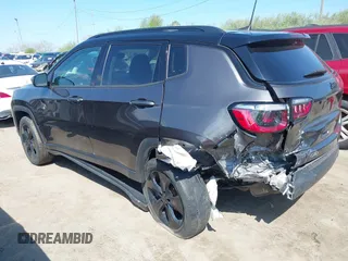 2021 Jeep Compass Latitude z VIN 3C4NJDBB4MT555101, wystawiony jako IAAI lot #42086222 z przebiegiem 45 785 mil mil oraz . Historia ofert i sprzedaży dostępna na DreamBid. Obrazek 14.