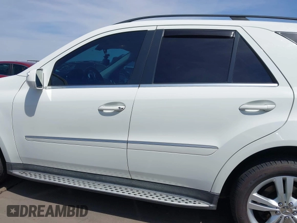 2010 Mercedes-Benz M 350 with VIN 4JGBB5GBXAA591503, listed as a IAAI auction lot 41970139 with 190,453 mi miles and . Bid and sale history available at DreamBid. Image 14.