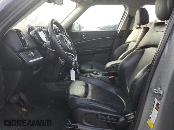 2019 MINI Countryman Cooper S с VIN WMZYT3C55K3E95965, выставлен на аукционе Copart как лот 48428135 с пробегом 69 993 миль миль и Списание • Salvage title. История ставок и продаж доступна на DreamBid. Изображение 7.