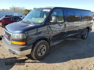 2008 GMC Savana with VIN 1GJHG39K381127764, listed as a Copart auction lot 47030445 with 117,281 mi miles and Salvage Title. Bid and sale history available at carsss.com. Image 1.