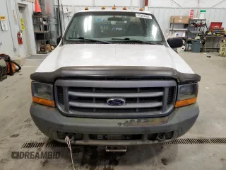 2000 Ford Super Duty F-250 XL with VIN 1FTNX20L7YEB72760, listed as a Copart auction lot 83383404 with 153,249 mi miles and Clean Title. Bid and sale history available at carsss.com. Image 5.
