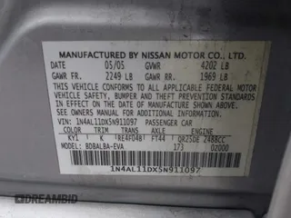 2005 Nissan Altima 2.5 S with VIN 1N4AL11DX5N911097, listed as a IAAI auction lot 41798591 with 201,865 mi miles. Bid and sale history available at carsss.com. Image 9.