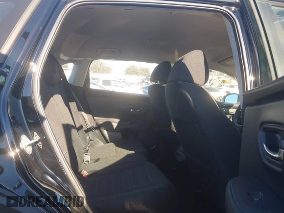 2024 Honda HR-V LX with VIN 3CZRZ2H39RM735314, listed as a IAAI auction lot 41871111 with 11,087 mi miles and . Bid and sale history available at DreamBid. Image 8.