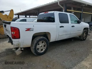 2011 Chevrolet Silverado 1500 LT with VIN 3GCPKSE34BG152109, listed as a Copart auction lot 50259545 with 248,142 mi miles and Salvage Title. Bid and sale history available at DreamBid. Image 3.