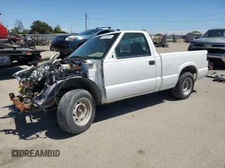 2002 GMC Sonoma SL z VIN 1GTCS145928258587, wystawiony jako Copart lot #56032085 z przebiegiem Nie podano mil oraz Tytuł czysty. Historia ofert i sprzedaży dostępna na DreamBid. Obrazek 1.