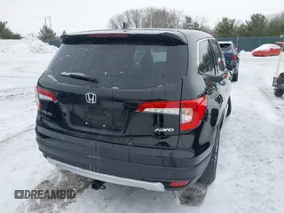 2019 Honda Pilot EX-L with VIN 5FNYF6H52KB051363, listed as a IAAI auction lot 41591540 with 109,860 mi miles. Bid and sale history available at carsss.com. Image 4.