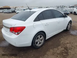 2014 Chevrolet Cruze 1LT with VIN 1G1PC5SB1E7384430, listed as a IAAI auction lot 41885046 with 193,368 mi miles. Bid and sale history available at carsss.com. Image 4.