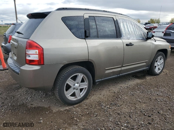 2008 Jeep Compass Sport with VIN 1J8FF47W68D514863, listed as a Copart auction lot 73215294 with 205,359 mi miles and Clean Title. Bid and sale history available at carsss.com. Image 3.