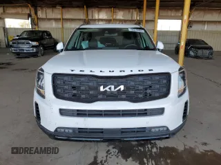 2022 Kia Telluride SX with VIN 5XYP5DHC4NG289407, listed as a Copart auction lot 52576465 with 27,139 mi miles and Salvage Title. Bid and sale history available at DreamBid. Image 5.