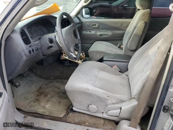 2002 Toyota Tundra SR5 with VIN 5TBRT341X2S232438, listed as a Copart auction lot 43780045 with 431,567 mi miles and Salvage Title. Bid and sale history available at carsss.com. Image 7.