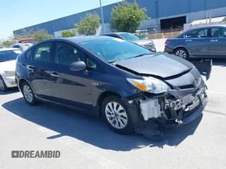 2012 Toyota Prius z VIN JTDKN3DP9C3028661, wystawiony jako IAAI lot #42396463 z przebiegiem 214 096 mil mil oraz . Historia ofert i sprzedaży dostępna na DreamBid. Obrazek 1.