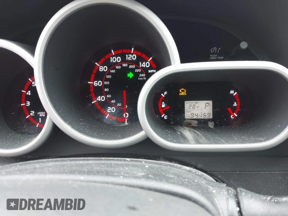 2009 Pontiac Vibe with VIN 5Y2SM67059Z411893, listed as a IAAI auction lot 41446097 with 94,159 mi miles. Bid and sale history available at carsss.com. Image 7.