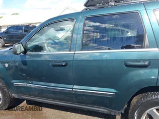2005 Jeep Grand Cherokee Limited with VIN 1J4HR58N85C631004, listed as a IAAI auction lot 42320652 with 106,456 mi miles and . Bid and sale history available at DreamBid. Image 15.