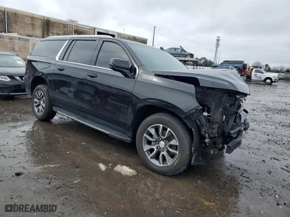 2021 Chevrolet Suburban LT with VIN 1GNSKCKD2MR136529, listed as a Copart auction lot 45160925 with 139,514 mi miles and Salvage Title. Bid and sale history available at carsss.com. Image 4.