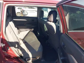 2018 Toyota Highlander LE with VIN 5TDZARFH0JS036002, listed as a IAAI auction lot 42281311 with 106,714 mi miles and . Bid and sale history available at DreamBid. Image 8.