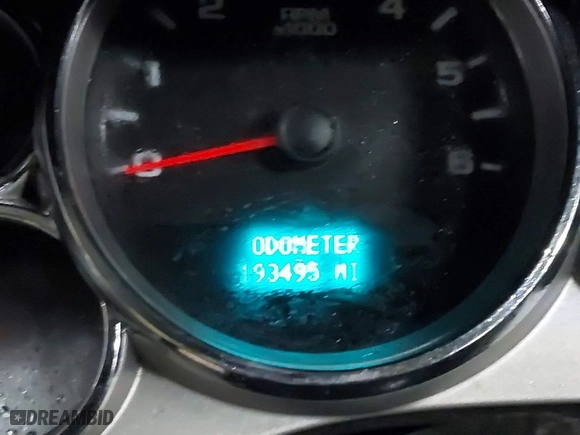 2008 Chevrolet Silverado 1500 LT w/1LT with VIN 2GCEK190181190707, listed as a IAAI auction lot 41269950 with 193,495 mi miles. Bid and sale history available at carsss.com. Image 7.