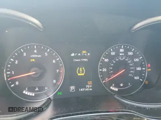 2015 Kia K900 Luxury with VIN KNALW4D4XF6018461, listed as a Copart auction lot 86055044 with 147,141 mi miles and Salvage Title. Bid and sale history available at carsss.com. Image 9.