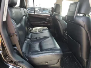 2013 Lexus LX 570 z VIN JTJHY7AX9D4101971, wystawiony jako Copart lot #59770615 z przebiegiem 102 116 mil mil oraz Szkody całkowita. Historia ofert i sprzedaży dostępna na DreamBid. Obrazek 11.