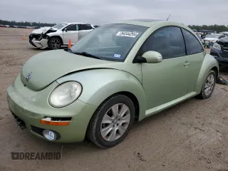 2009 Volkswagen New Beetle Coupe S with VIN 3VWRW31C59M507354, listed as a Copart auction lot 84344204 with 145,977 mi miles and Salvage Title. Bid and sale history available at carsss.com. Image 1.