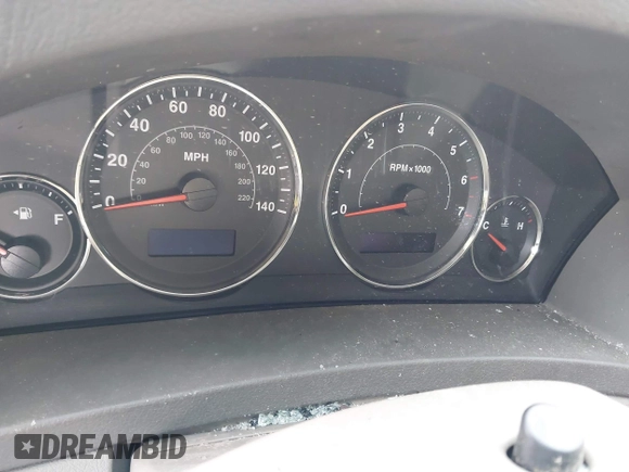 2007 Jeep Grand Cherokee Laredo with VIN 1J8HR48P57C639512, listed as a IAAI auction lot 41915302 with 1 mi miles. Bid and sale history available at carsss.com. Image 7.