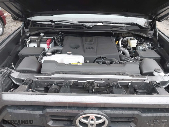 2024 Toyota Tundra 4WD SR5 with VIN 5TFLA5DB0RX215322, listed as a IAAI auction lot 41158494 with 8,389 mi miles. Bid and sale history available at carsss.com. Image 10.