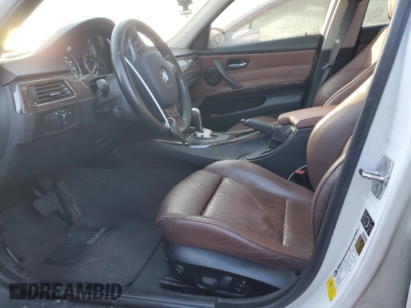 2006 BMW 3 Series 330xi with VIN WBAVD33556KV67236, listed as a Copart auction lot 42151415 with 0 mi miles and Salvage Title. Bid and sale history available at carsss.com. Image 7.