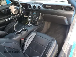 2017 Ford Mustang V6 z VIN 1FATP8EM1H5257093, wystawiony jako Copart lot #45514585 z przebiegiem 74 741 mil mil oraz Szkoda całkowita • Salvage title. Historia ofert i sprzedaży dostępna na DreamBid. Obrazek 8.