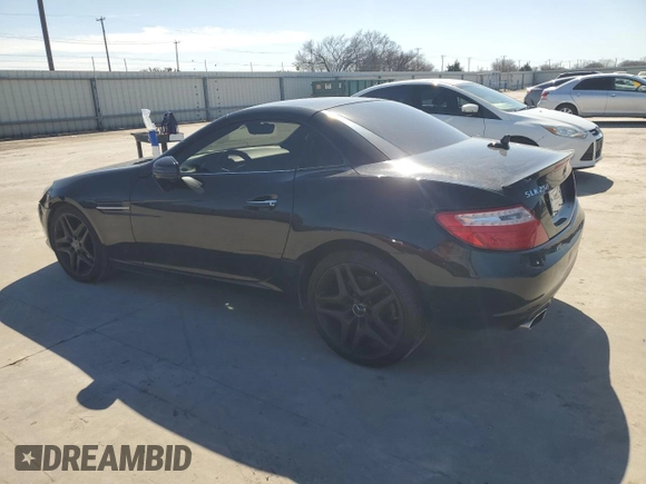 2013 Mercedes-Benz SLK 250 with VIN WDDPK4HA7DF053610, listed as a Copart auction lot 47421125 with 118,578 mi miles and Clean title. Bid and sale history available at DreamBid. Image 2.